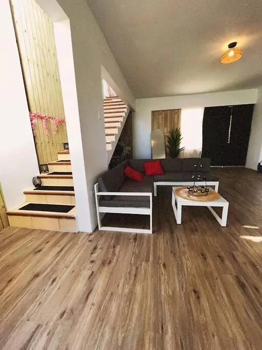 Villa Tribeka House Islote